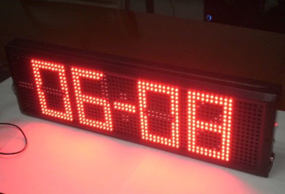 Muestra de la gasolinera de RS485 LED con mantenimiento estático de la parte delantera del punto de la exhibición del estado