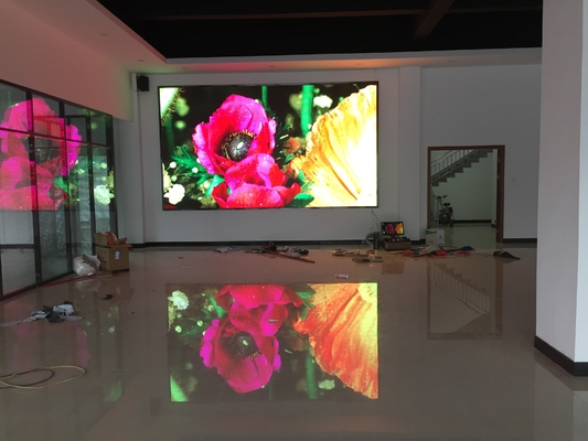 Pared publicitaria interior a todo color de la exhibición del módulo 192x192m m de P3 LED